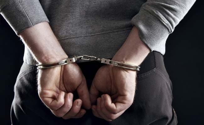 What does it mean when you dream about being arrested?