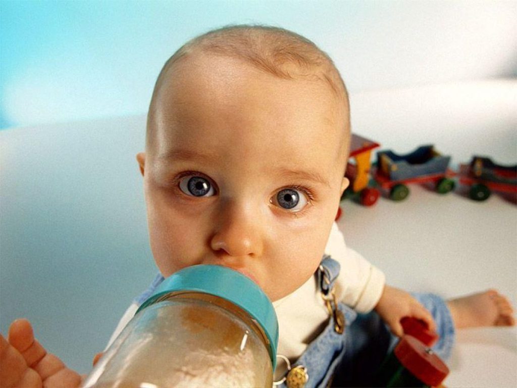What Does It Mean When You Dream About Baby Bottle