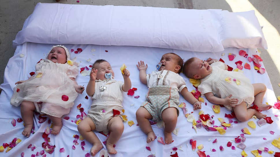 What Does It Mean When You Dream of Baby Clothes