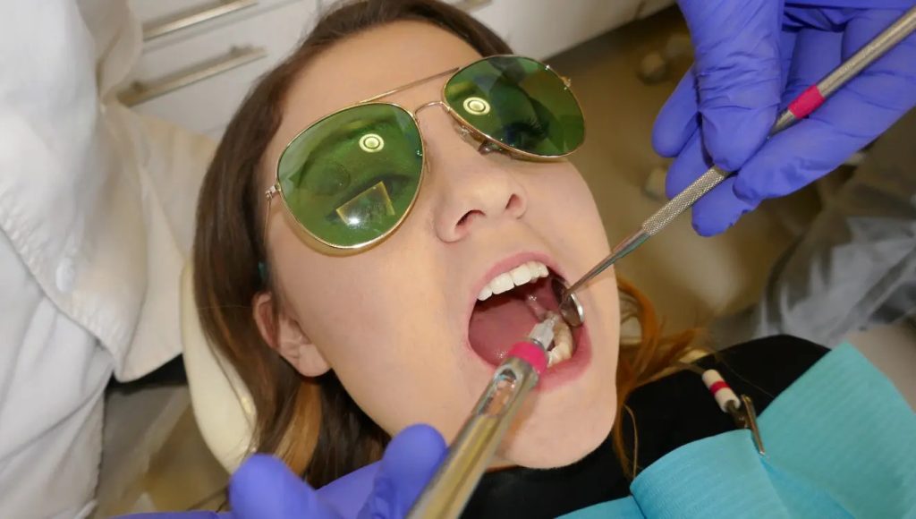 What Does It Mean When You Dream of Needle in Mouth