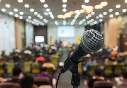 What does it mean when you dream about public speaking?