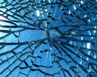 dream about a broken glass