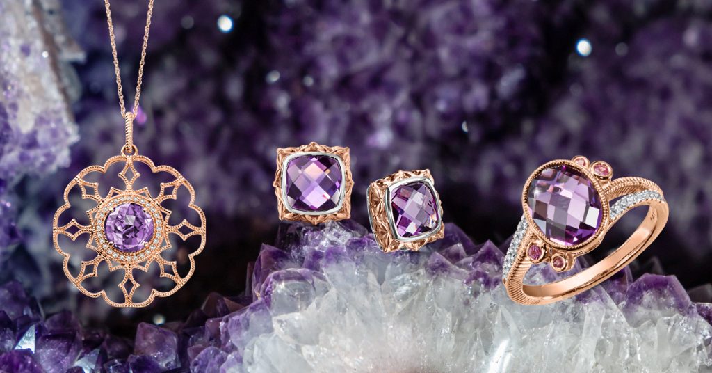 What does it mean to dream about jewelry?