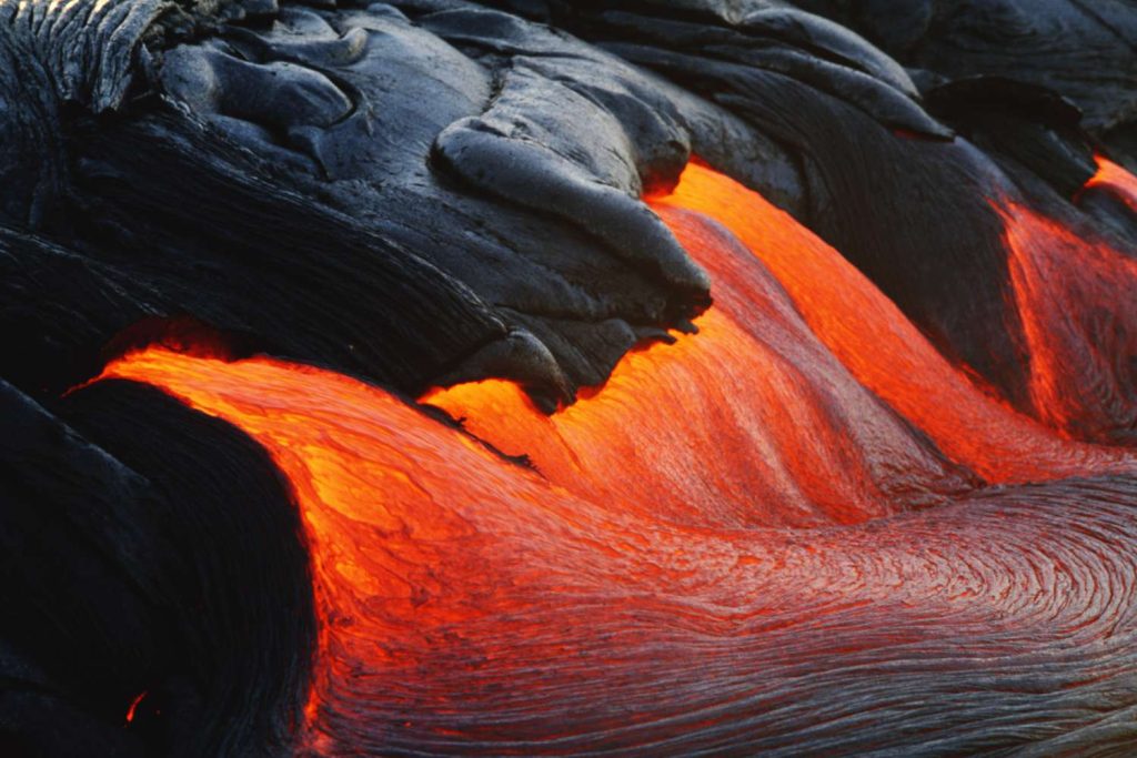 What does it mean when you dream about lava